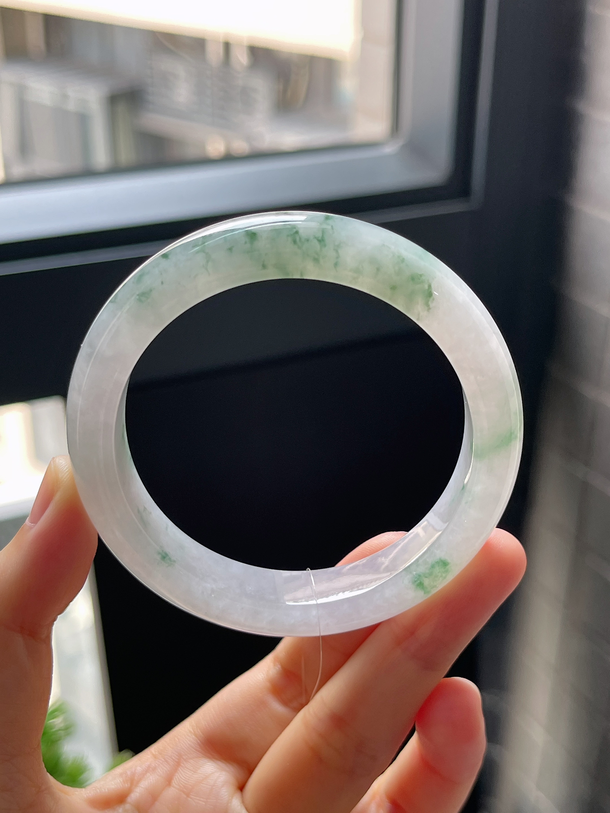 正圈54圈口，翡翠冰糯种飘花手镯