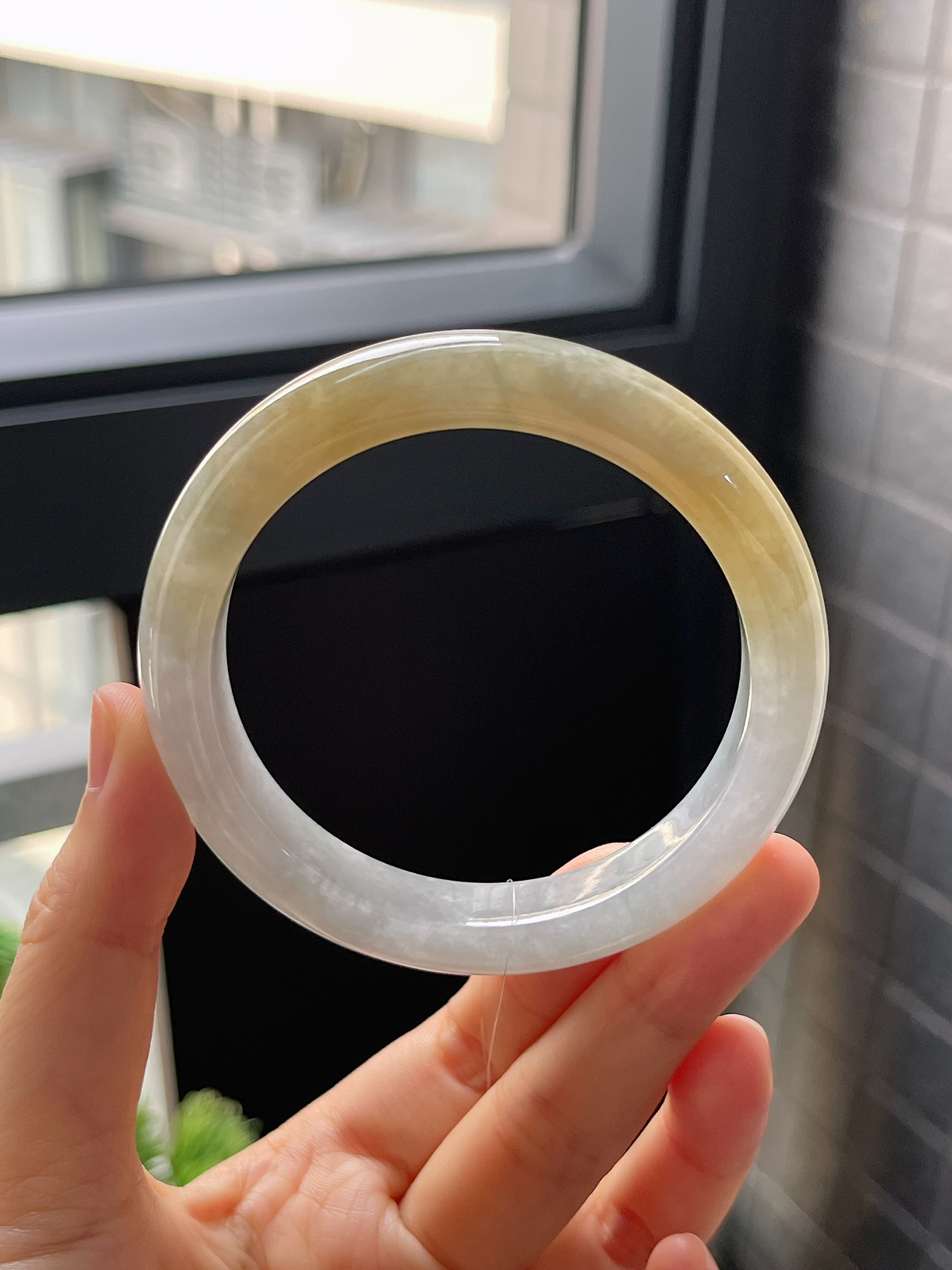 正圈56.2圈口，翡翠糯化种黄色手镯