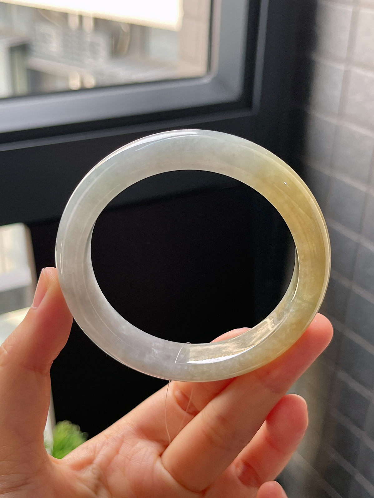 正圈56.2圈口，翡翠糯化种黄色手镯