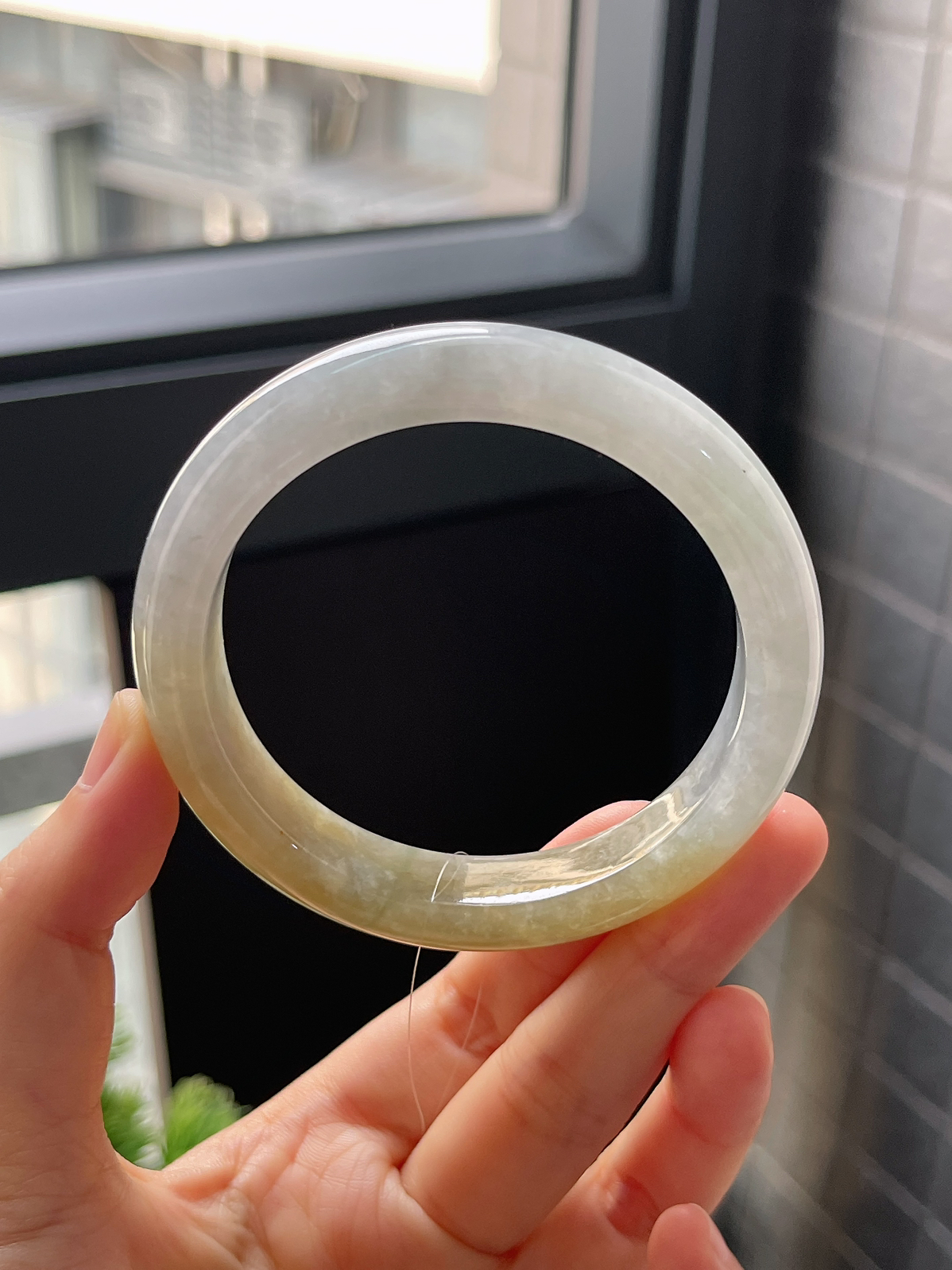 正圈56.2圈口，翡翠糯化种黄色手镯