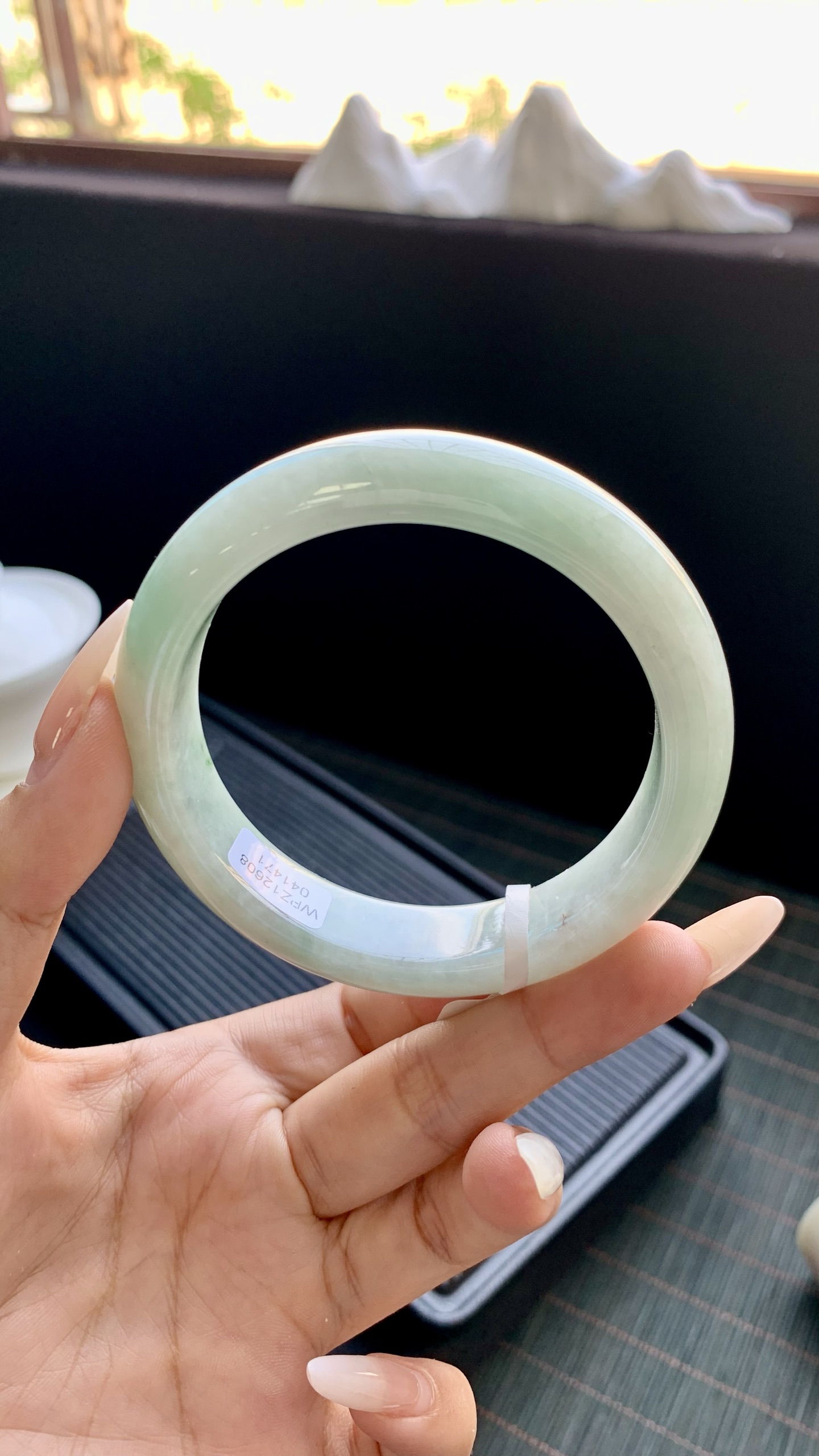 晴底洒金正圈手镯成品 HY-5983 尺寸：59-14-9