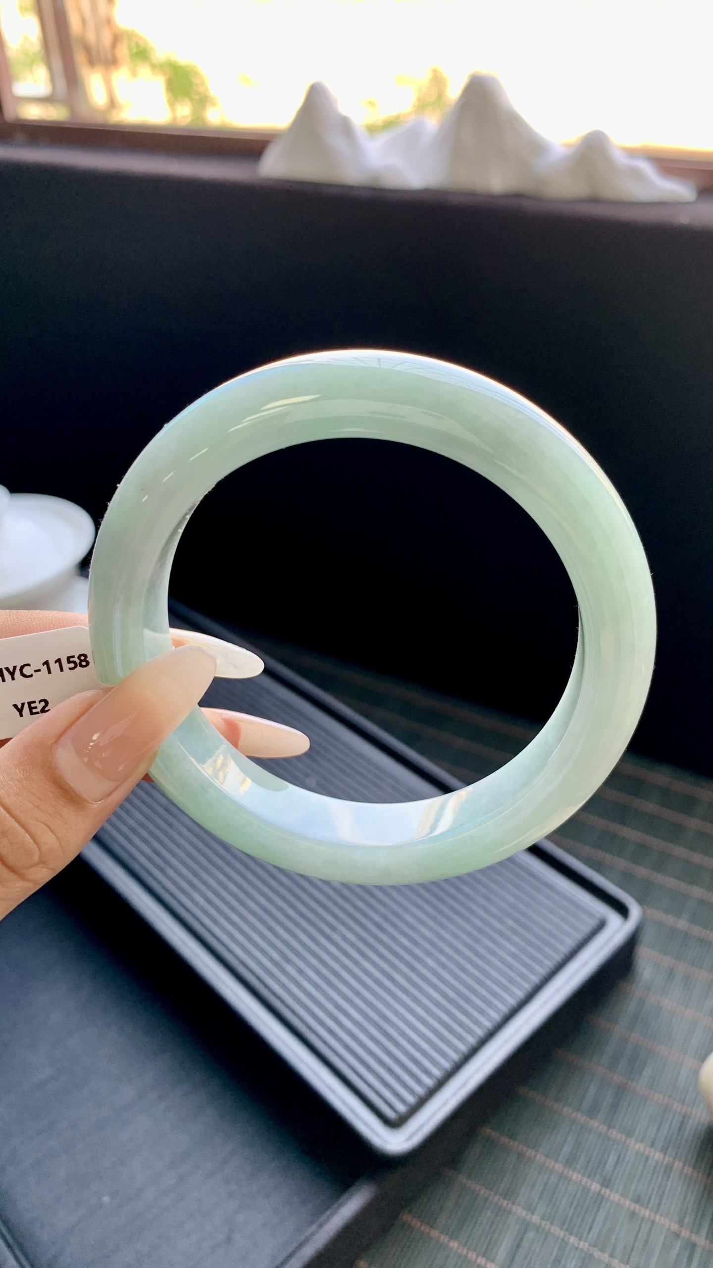 宽版晴绿正圈手镯成品 HYC-1158 尺寸：60-13-10
