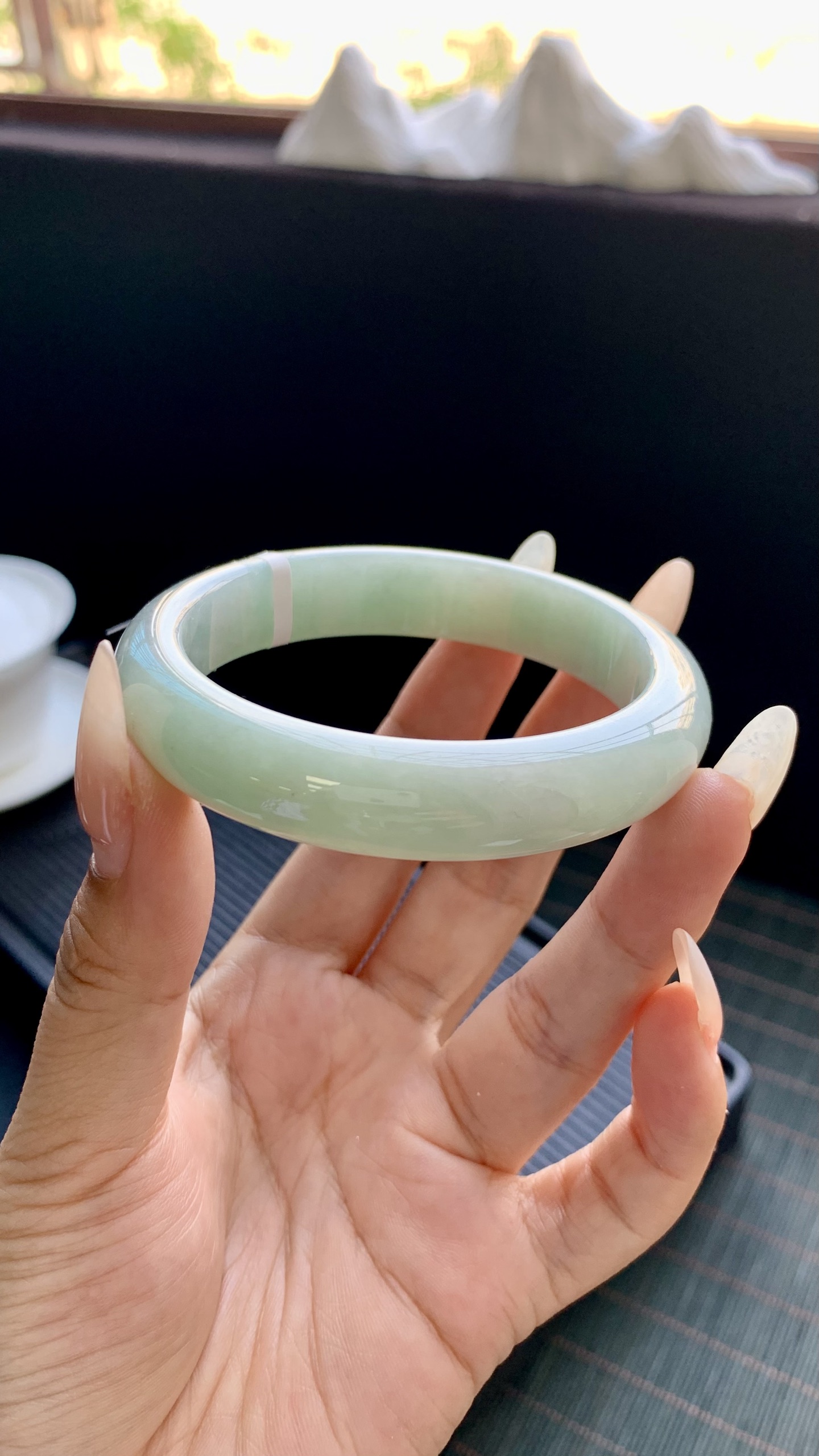 晴绿正圈手镯成品 HYY-2186 尺寸：55-12.5-8