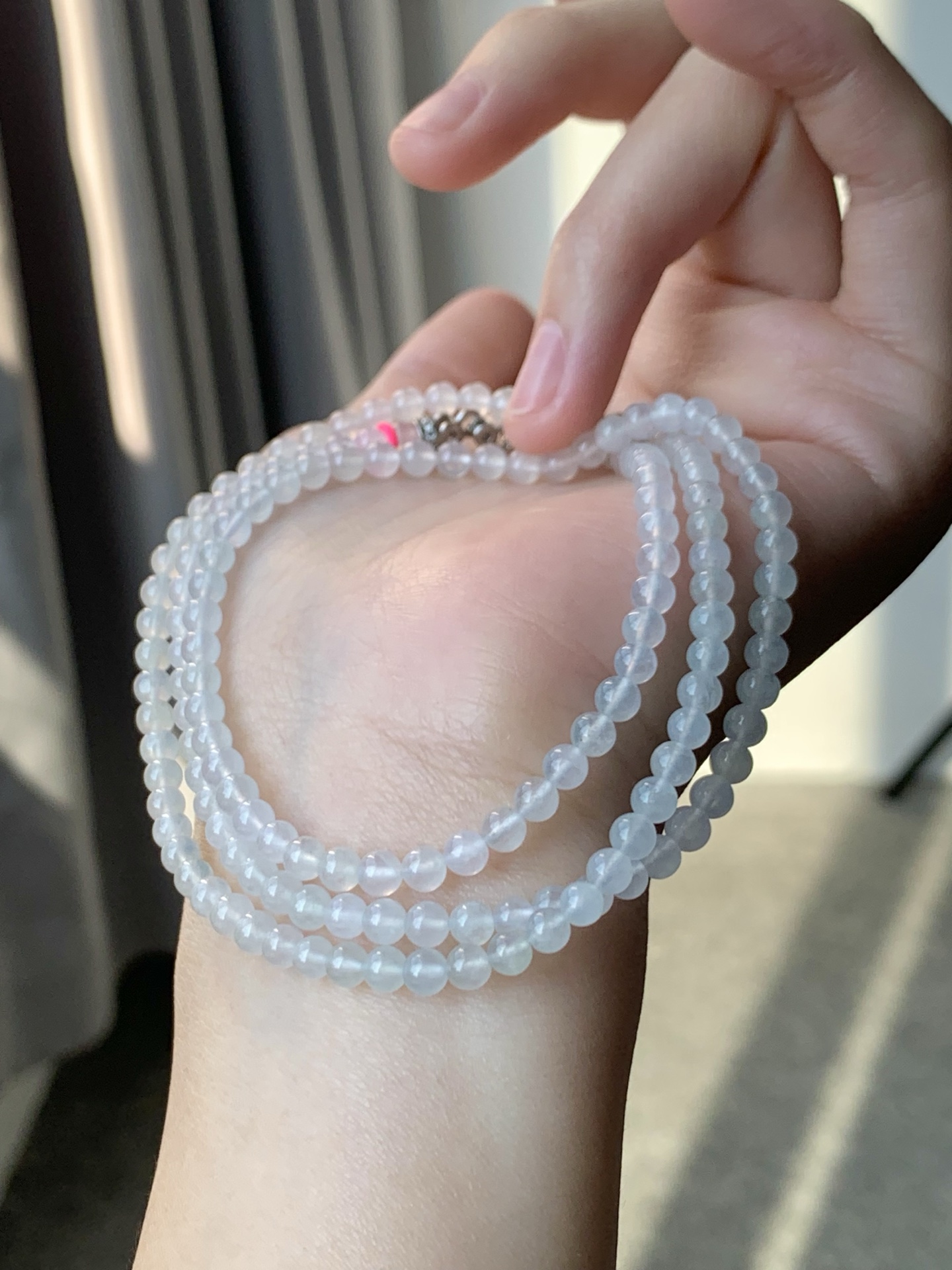 一口 没有折扣 白冰透珠链 色泽亮丽 胶润细腻 尺寸4颗数152【1005L1-424】