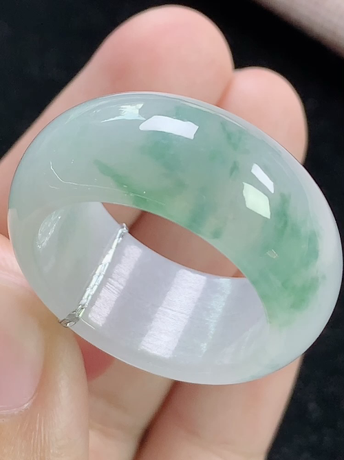 冰飘花玉扳指，无裂，内径尺寸21.2-12-4.3mm，25号手寸，S08tdy
