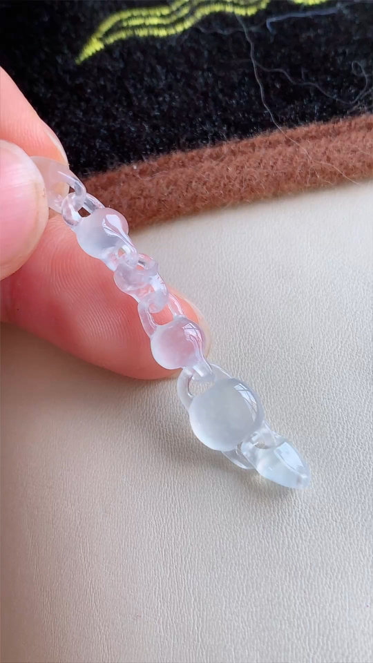 翡翠精品，仿古链子，冰种，51.3-8.2-4.8 尺寸aa108