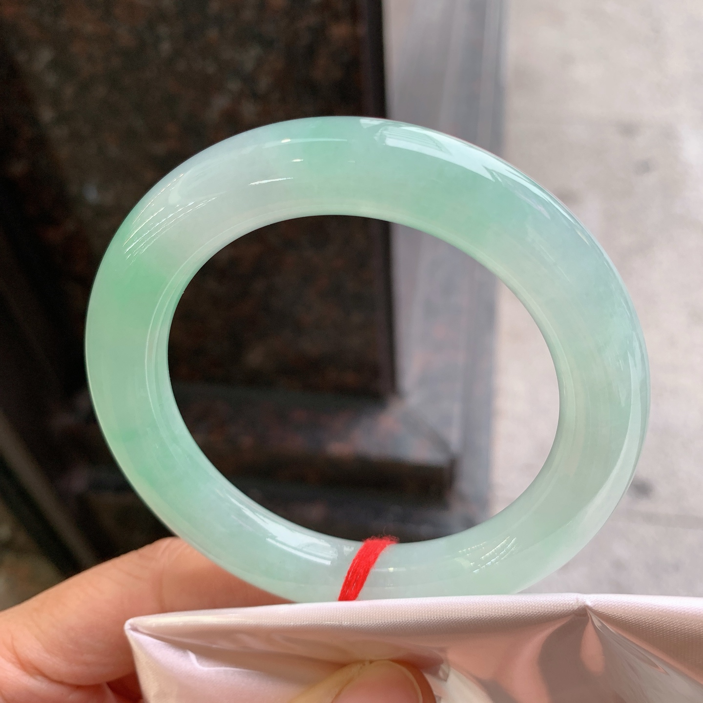 圆条冰飘绿 微纹 尺寸：56.5/11.3 版型好
