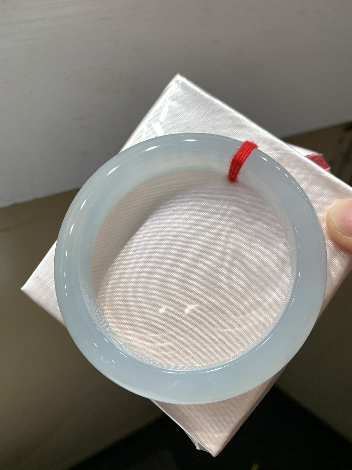 尺寸57.1/12.3/8.7，冰种手镯
种好水足