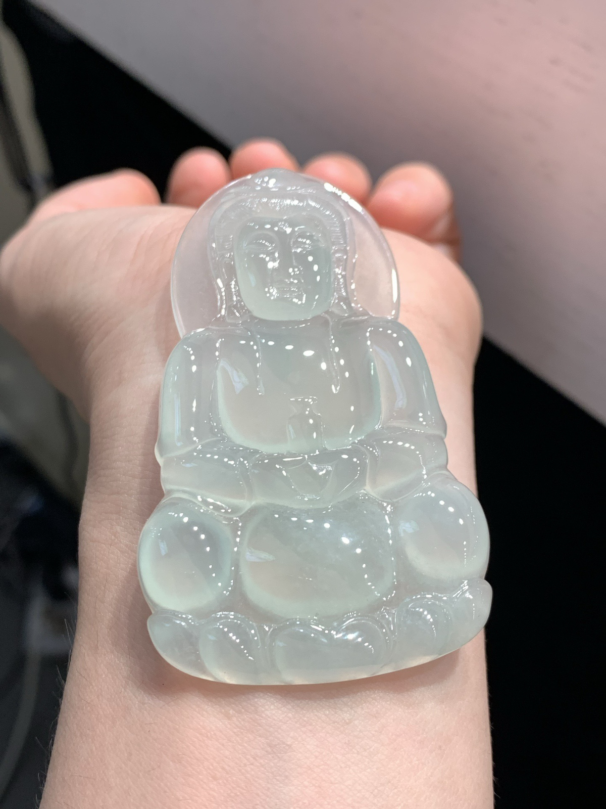 冰种观音，吉祥如意~
尺寸68-41.9-6mm