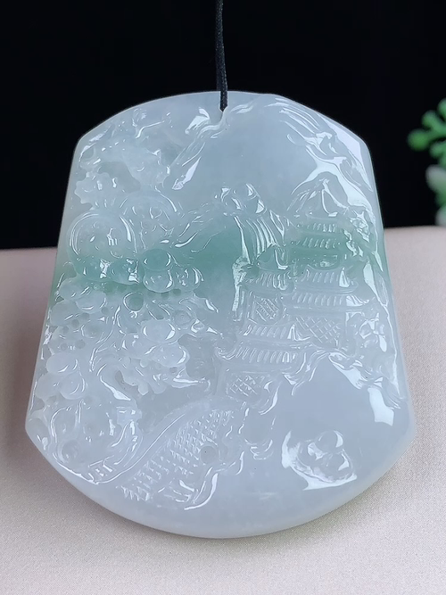 秒杀飘花山水牌，无裂，尺寸50.7*42*5.4mm，S09zwy