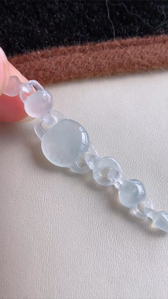 秒杀翡翠精品，仿古链子，冰种，尺寸53.5-11*5 aa108