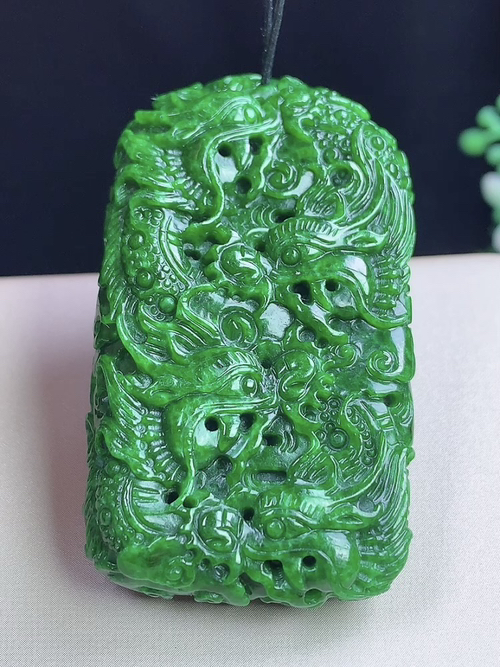 满色九龙至尊，无裂，尺寸50.4*29.7*12.2mm，S09ywg