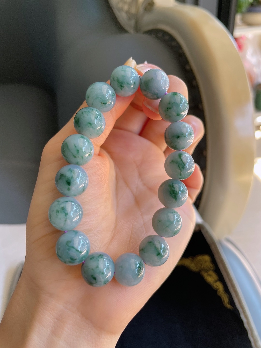 缅甸天然翡翠A货，冰飘花手串，尺寸：12.6mm。【编2-266】
