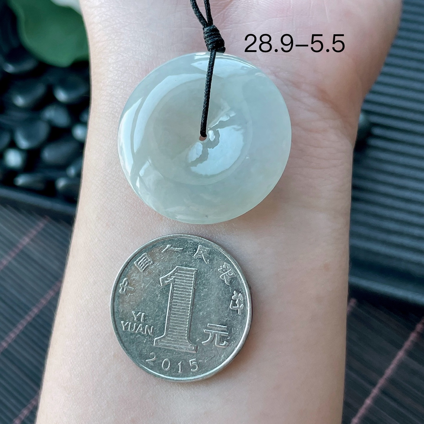 晴底平安扣 YJ3-124-51 尺寸：28.9-5.5，28.9-5.5