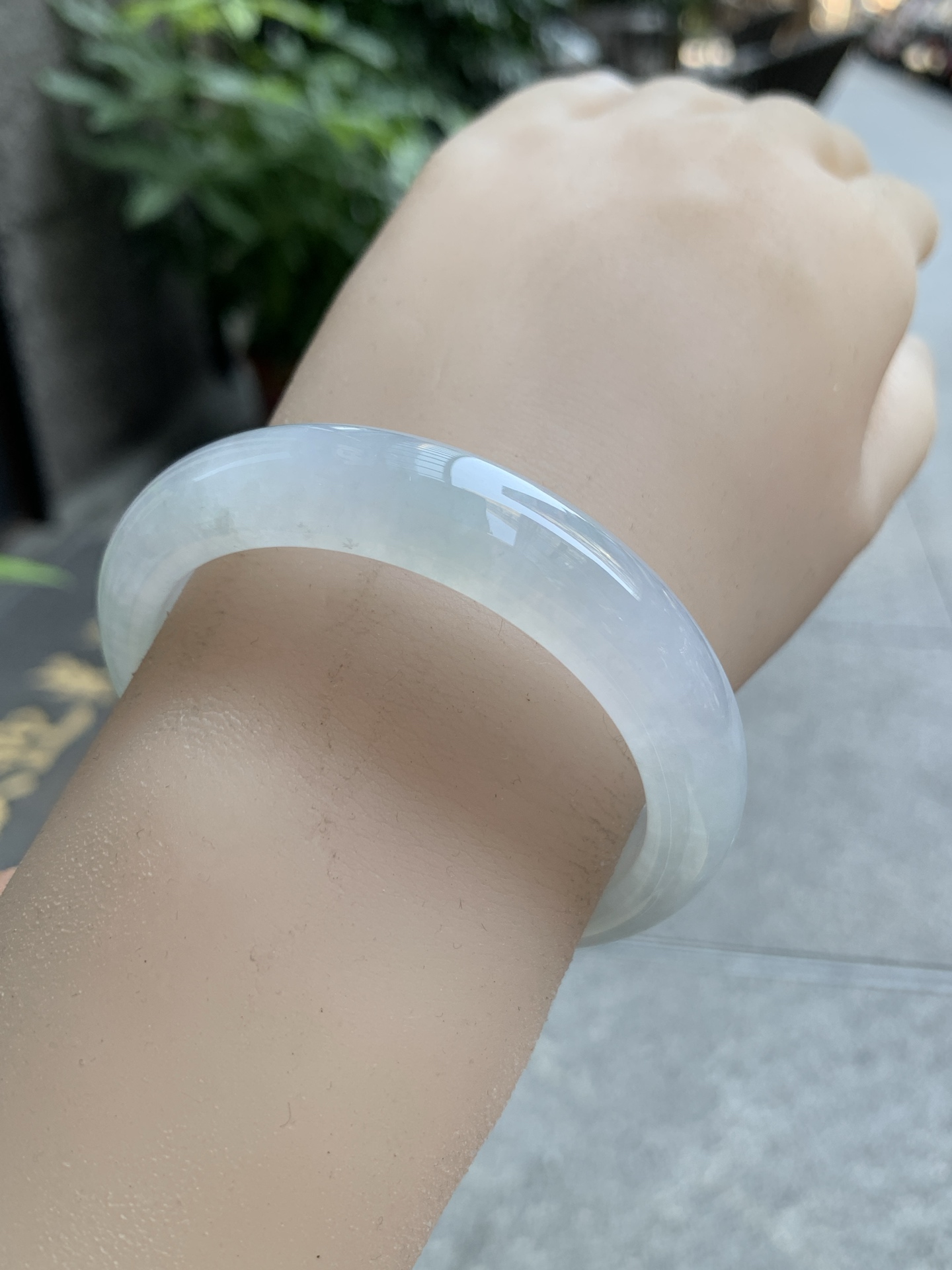 冰晴正圈 52-11.7-8.2 1010-4A182 有点色线，无裂