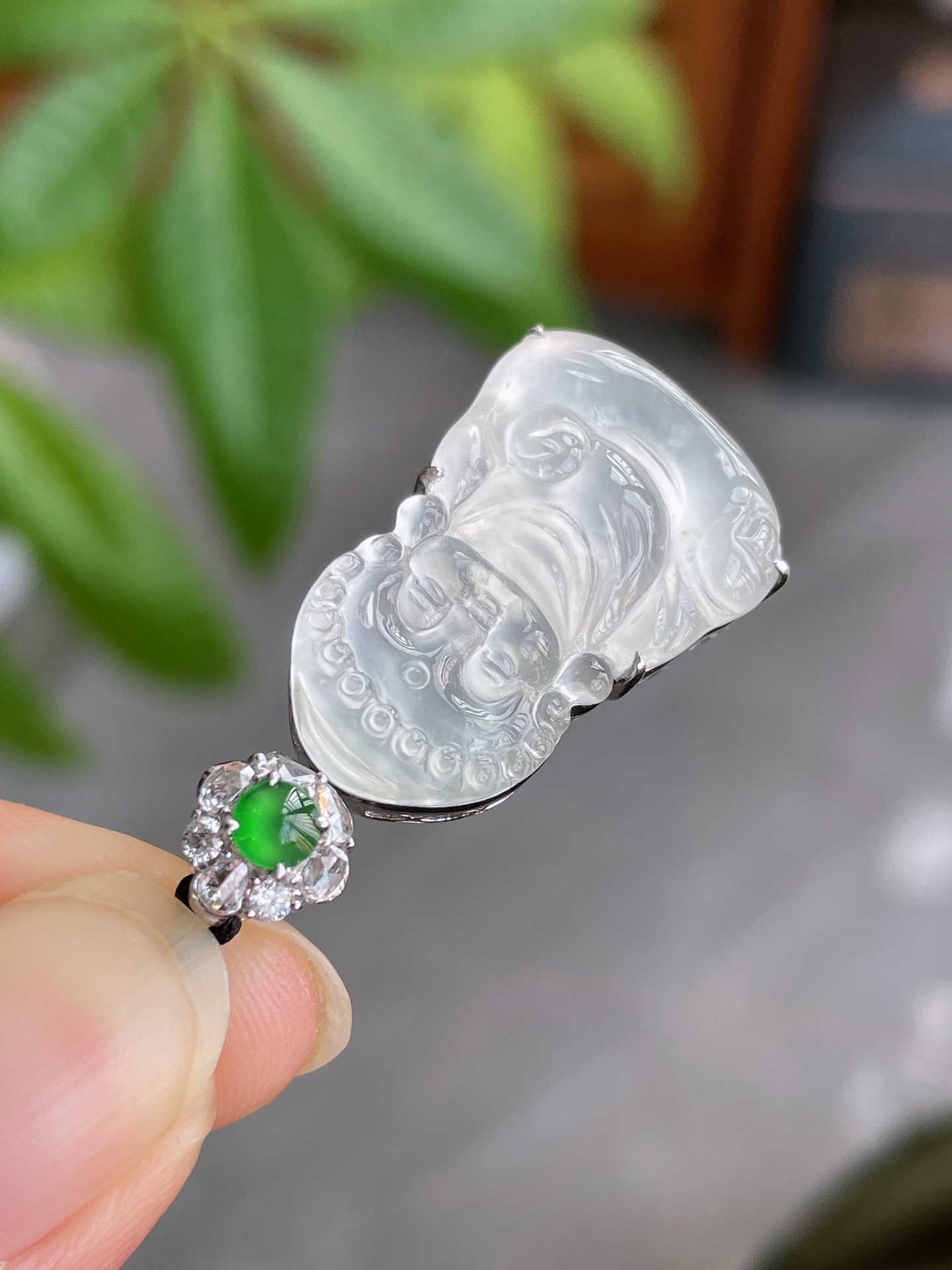 18k重金钻镶玻璃种宝宝佛30.3-16.6-8.6mm，裸石23-16.6-3.8mm，T50-02