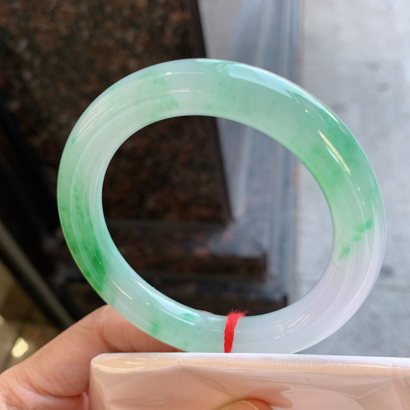 圆条飘绿 微纹 尺寸：54.2/10.5 清爽