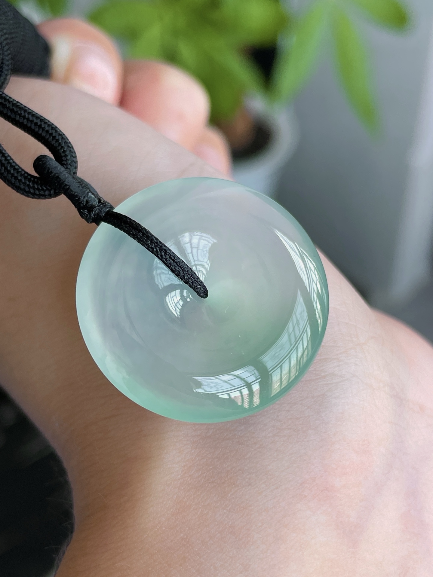 正冰起胶钢荧甜绿飘色平安扣, 尺寸26.8-6mm T550998