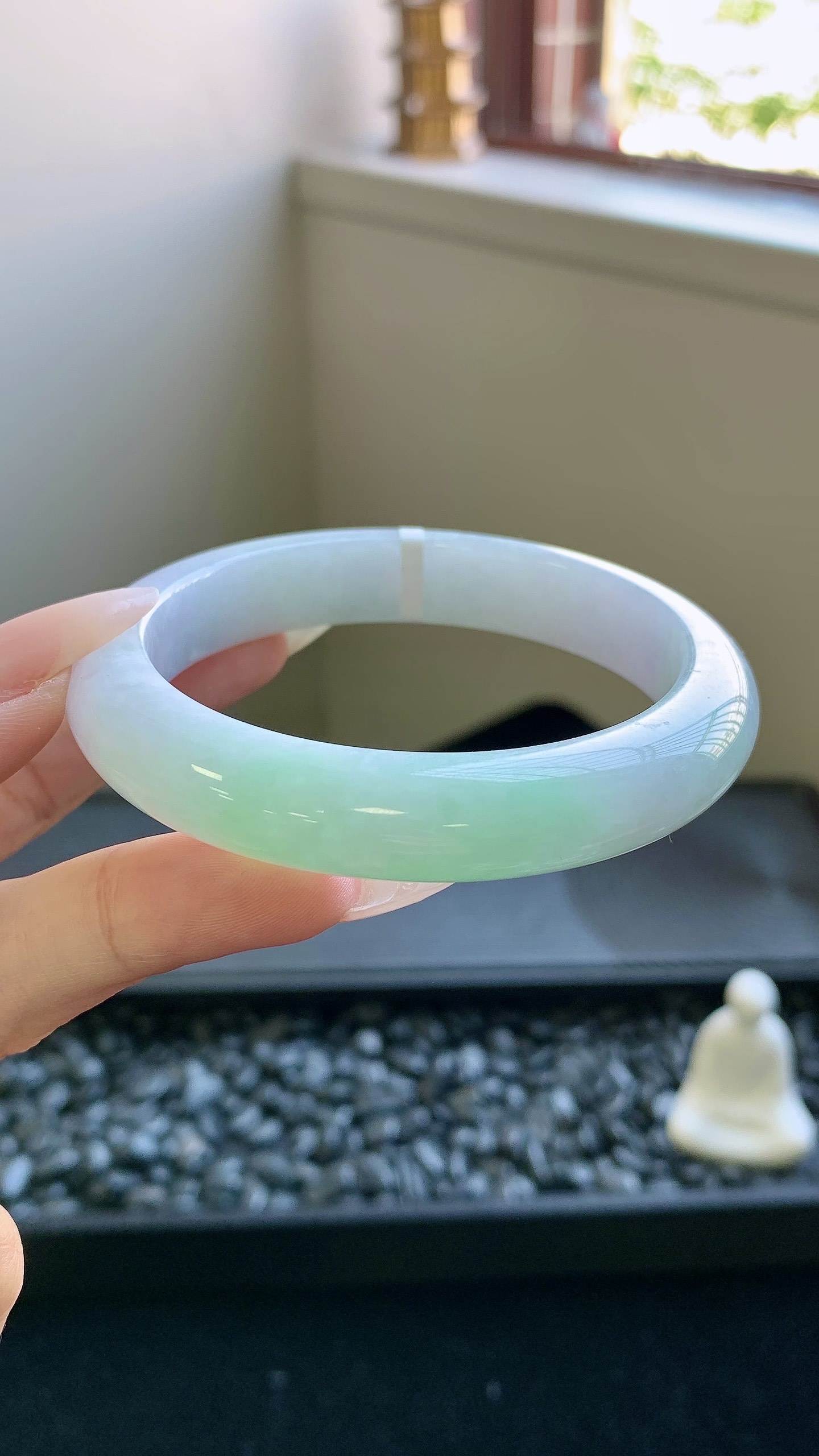 淡春彩正圈手镯成品 HYY-7396 尺寸：58-12-9