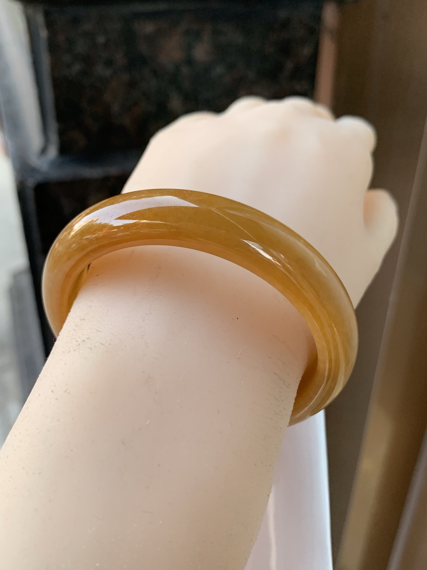 满黄翡正圈 55.6-13-8.0 1010-489-46 无裂