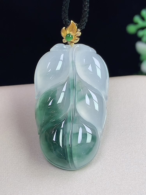 18k金镶冰飘花树叶，叶子，无裂，尺寸31.3-18.3-5.1mm，S10tgj