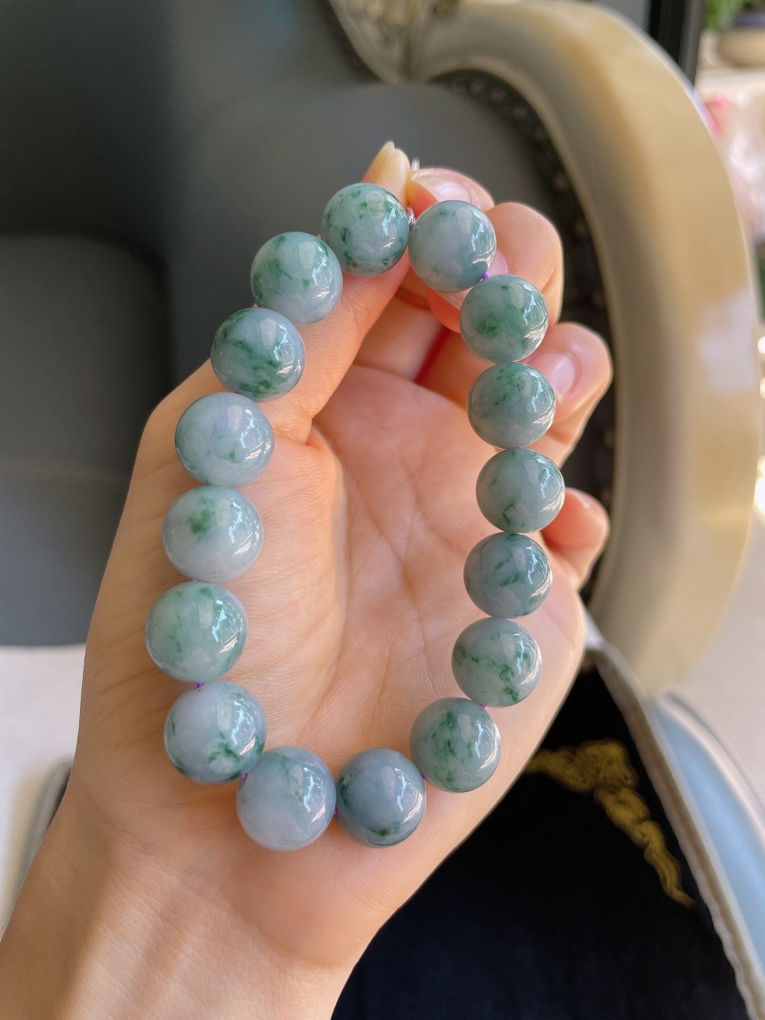 缅甸天然翡翠A货，冰飘花手串，尺寸：12.6mm。【编2-266】