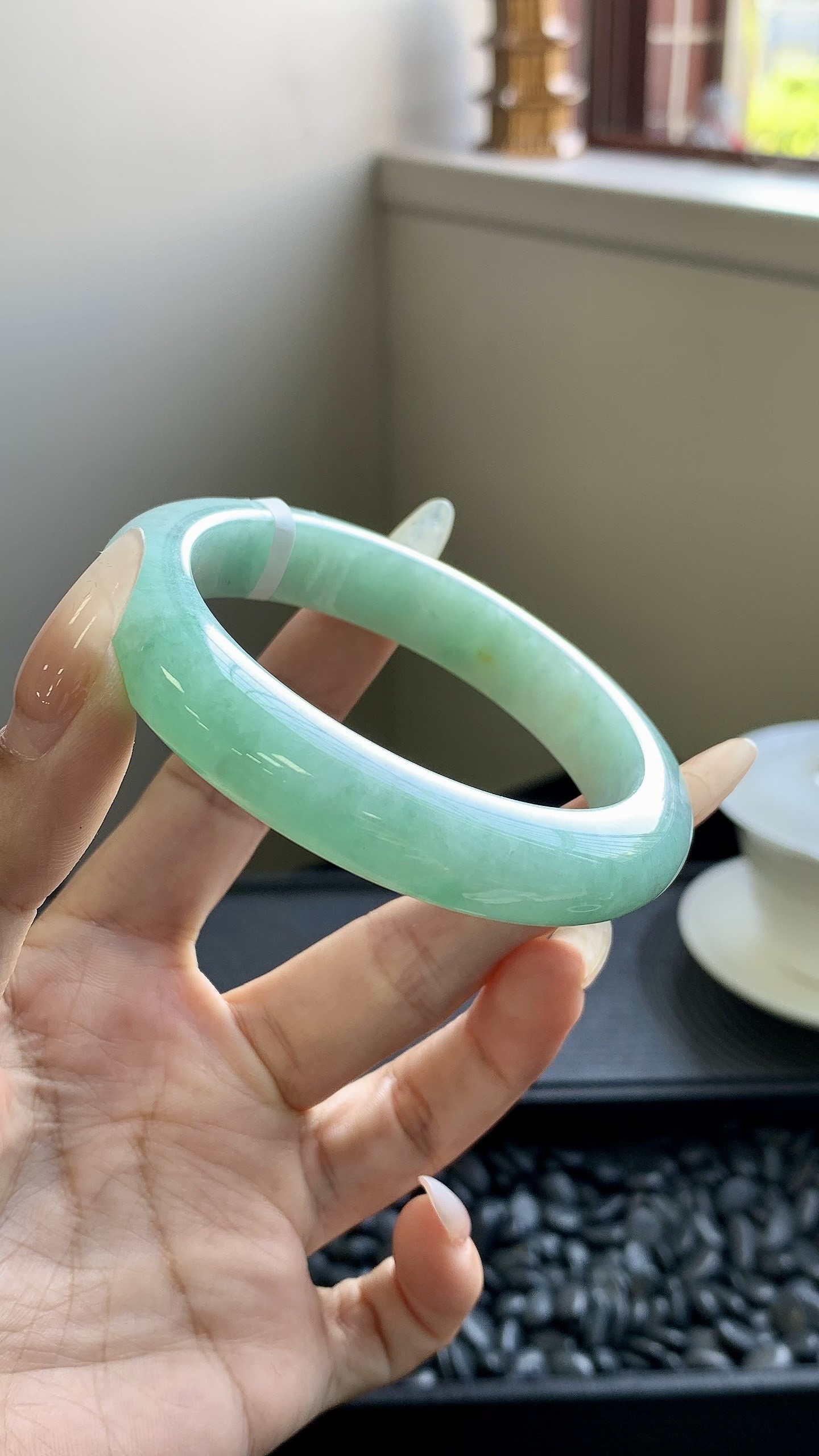 果绿正圈手镯成品 HYY-8503 尺寸：56.5-12-9
