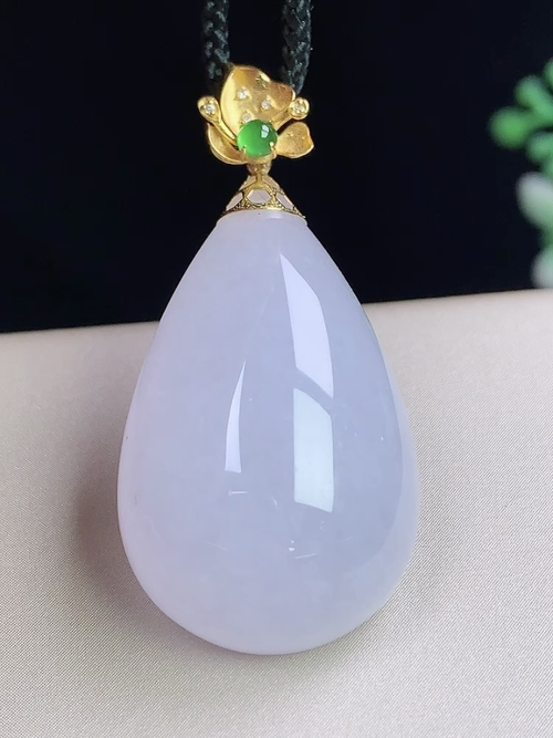 18k金镶水滴，无裂，尺寸29.3-18.1-11.1mm，S10jay