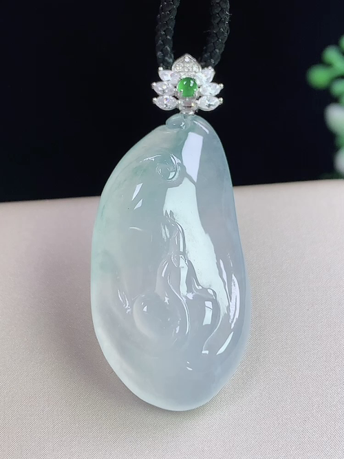 18k金镶冰飘花悟道，无裂，尺寸30.5-16.2-7.1mm，S10hjg
