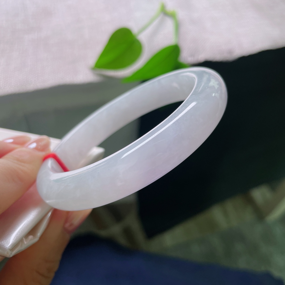 59.5/12.1/8.5，正圈，晶体纹，干净柔和的淡紫底色，清雅温柔，简约大方，上手自带朦胧浪漫的氛围感。ss57800a