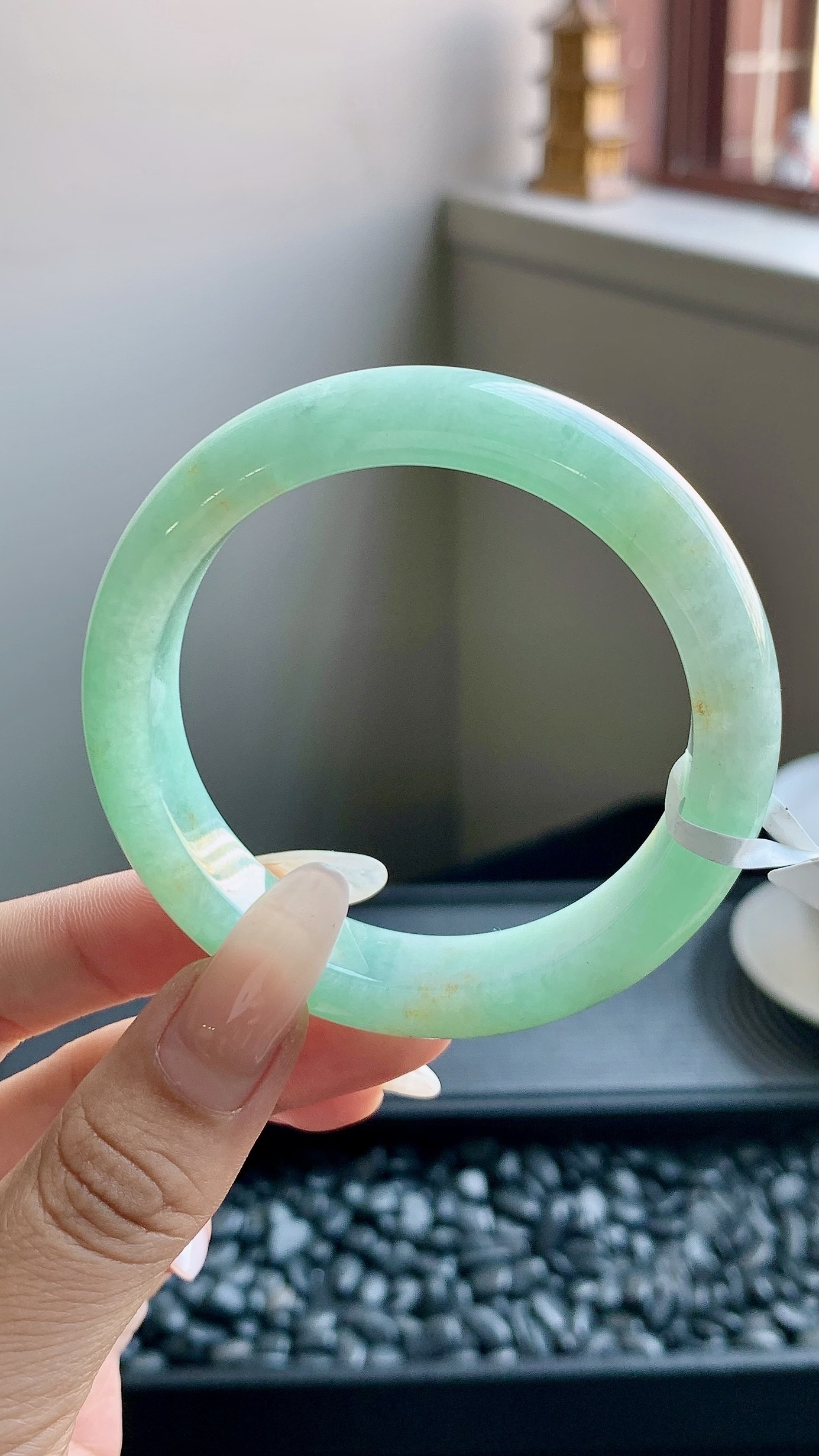 果绿洒金正圈手镯成品 HYY-8297 尺寸：52-12-8