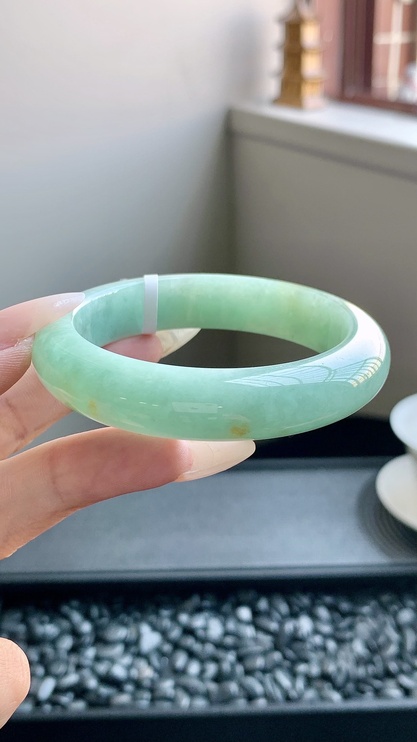 果绿洒金正圈手镯成品 HYY-8787 尺寸：53-13-8