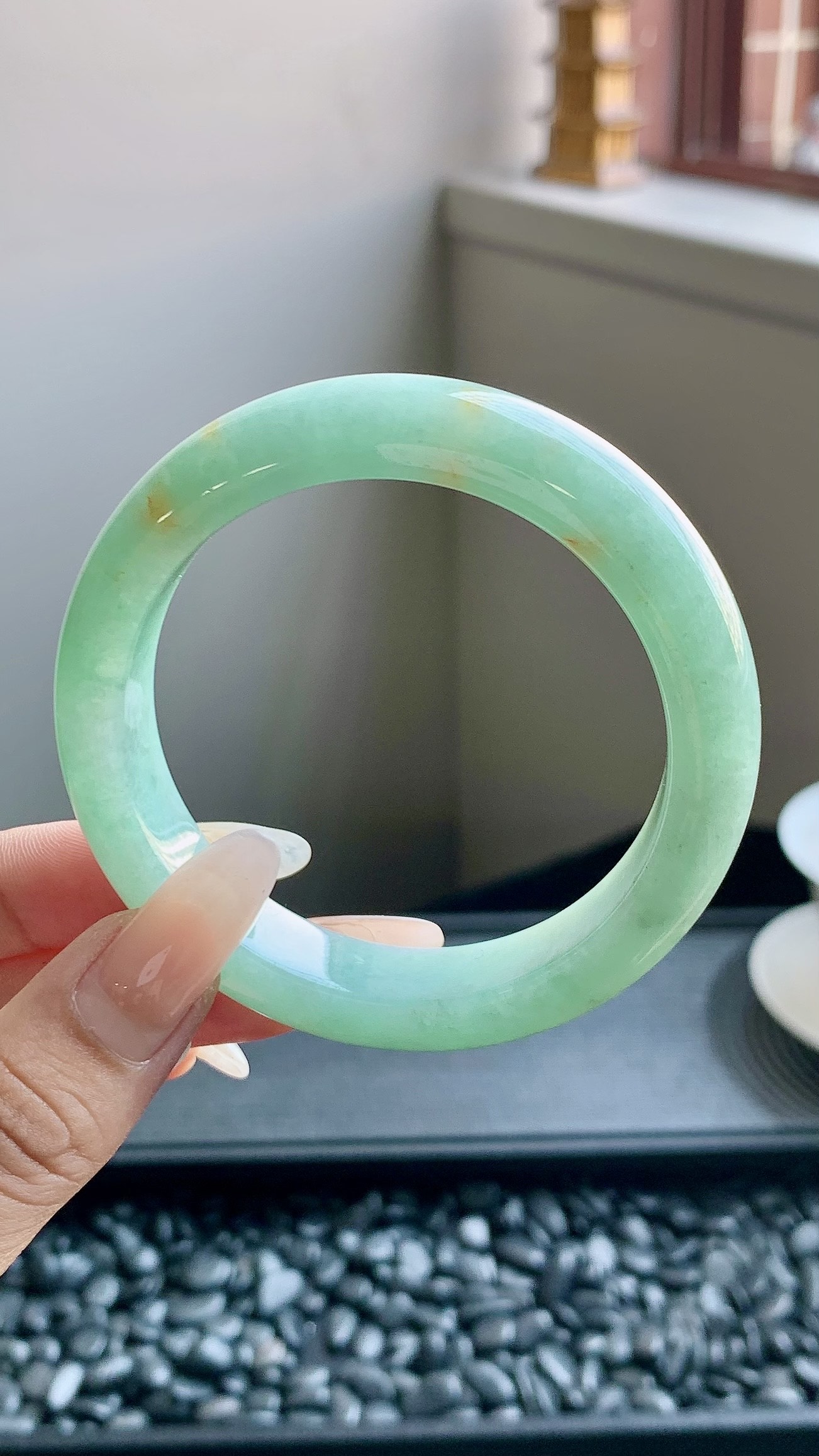 果绿洒金正圈手镯成品 HYY-8787 尺寸：53-13-8