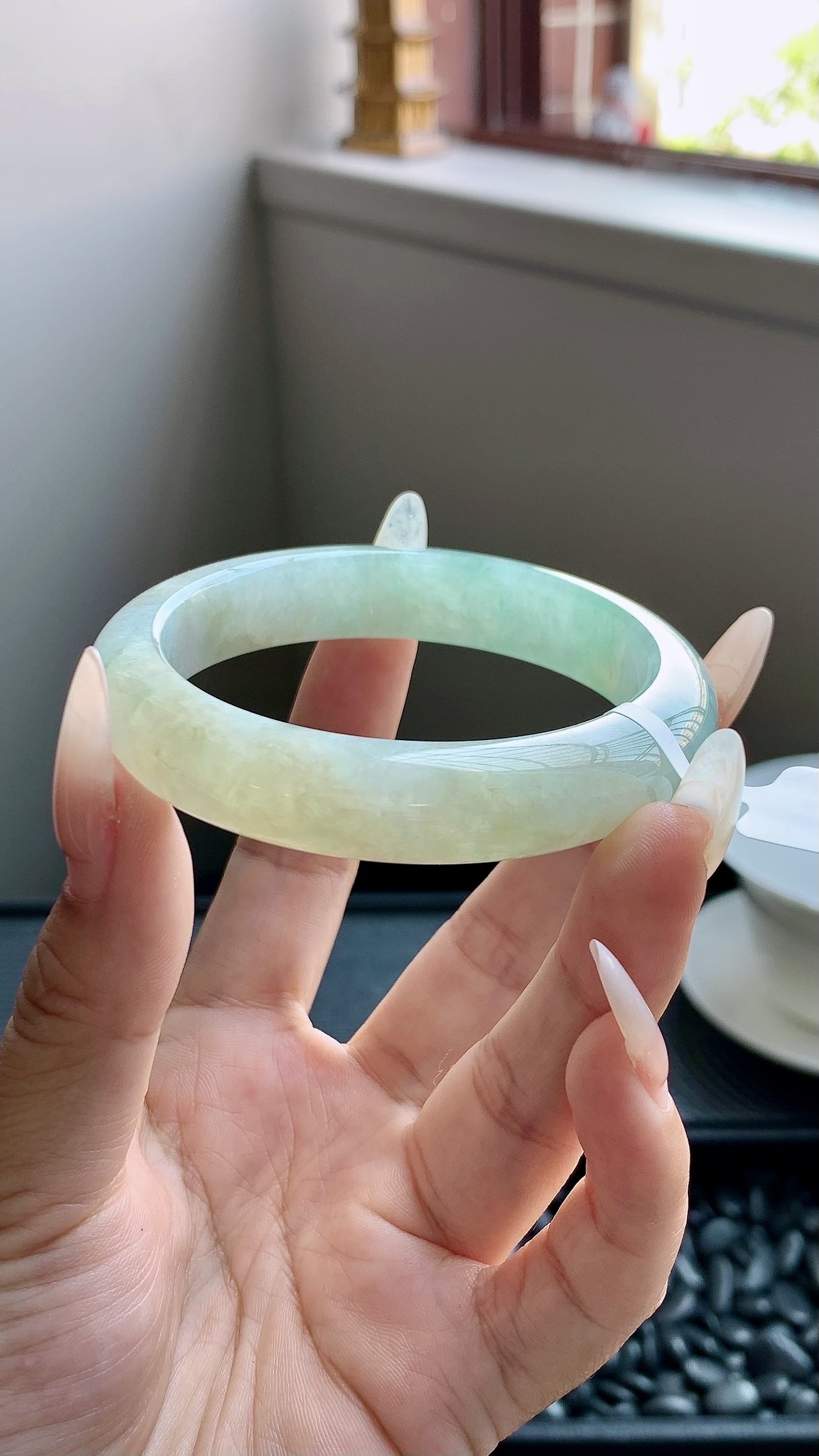 冰黄加绿正圈手镯成品（微瑕） B072-8 尺寸：54-12-8.5