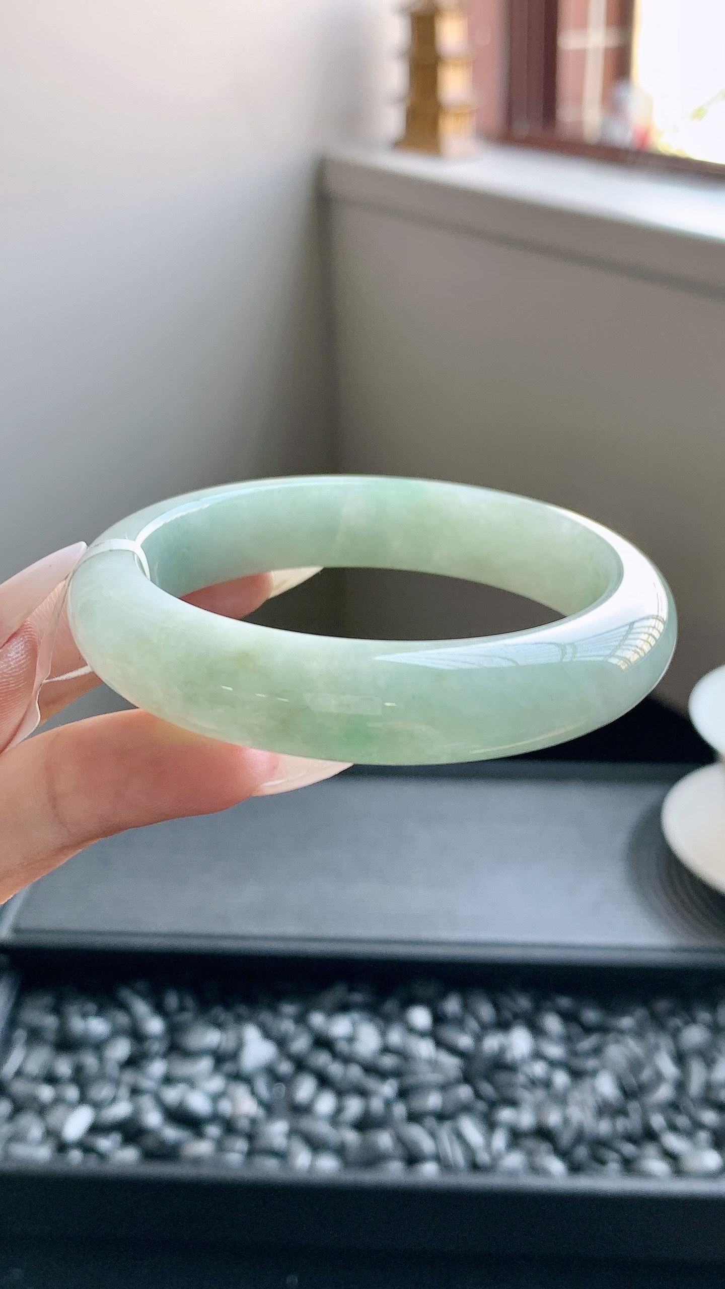 飘绿正圈手镯成品 HY-9004 尺寸：54-12-8.5