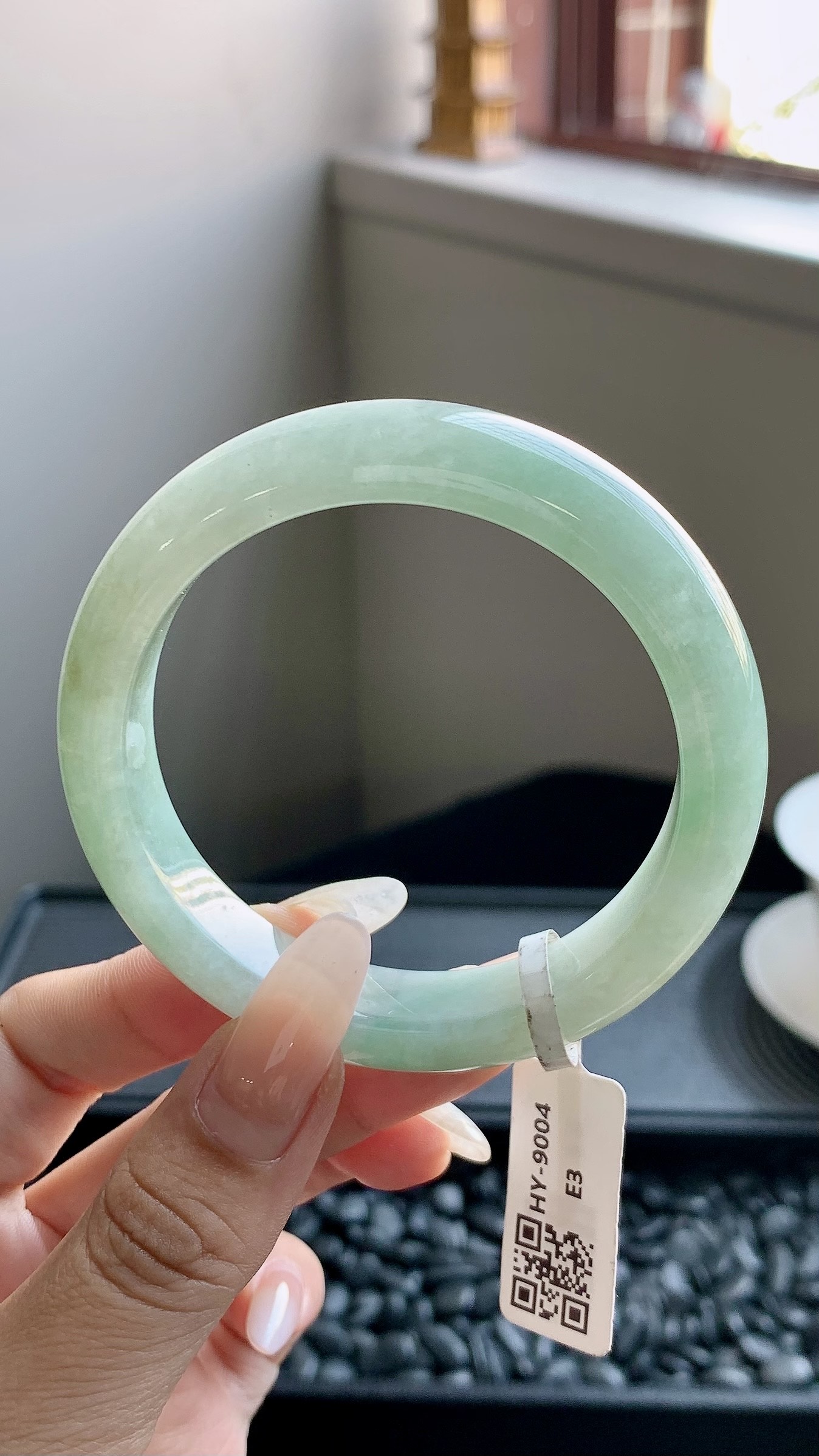 飘绿正圈手镯成品 HY-9004 尺寸：54-12-8.5