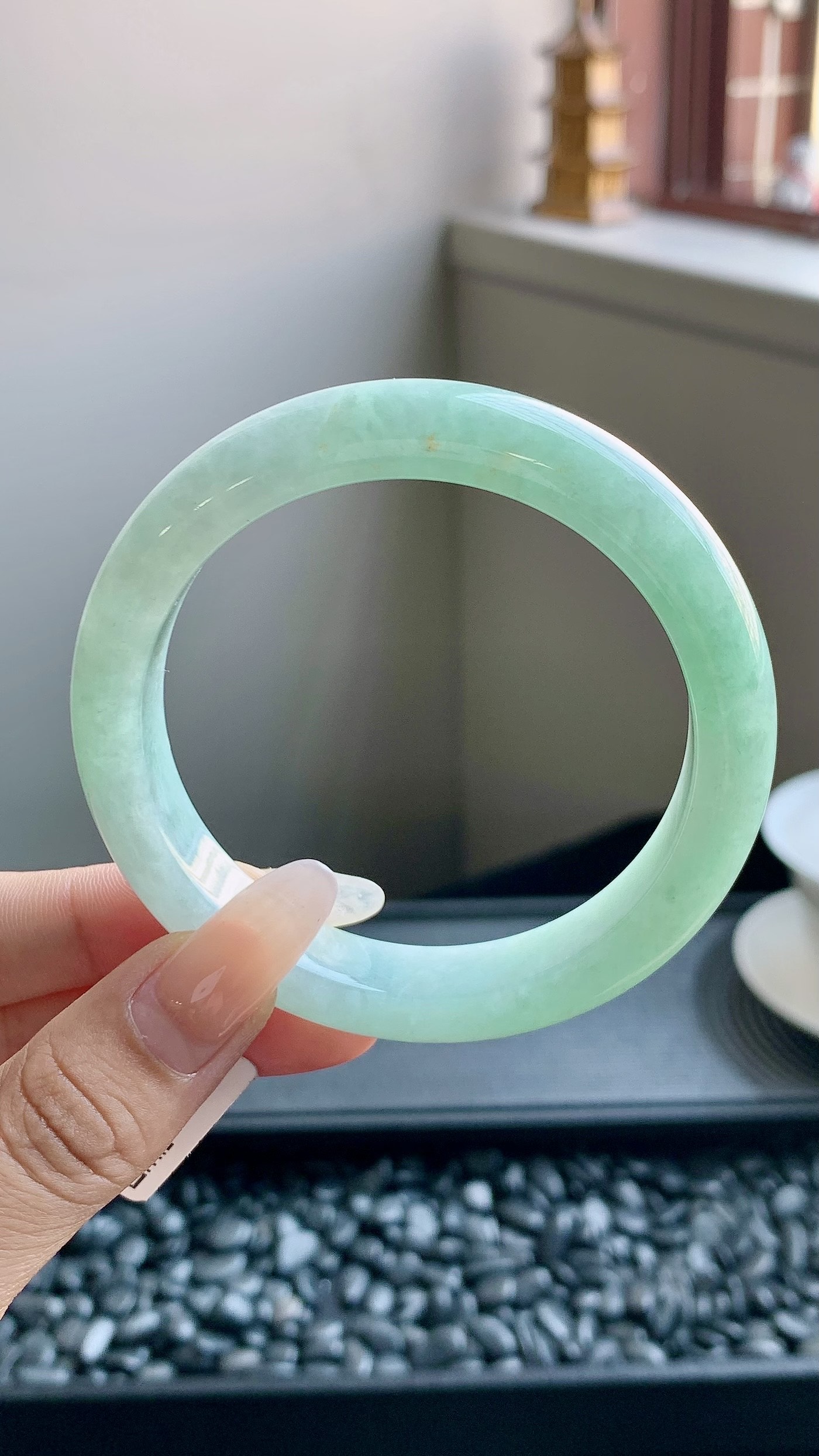 果绿洒金正圈手镯成品 HYY-8362 尺寸：56-12-8.5
